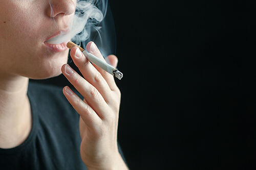 최신 회사 블로그 Smoking's Hidden Threat to the Heart and Brain